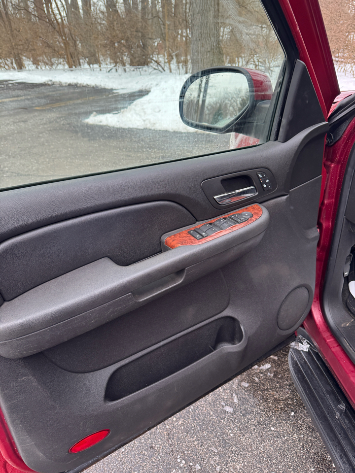 Chevrolet Suburban  2007