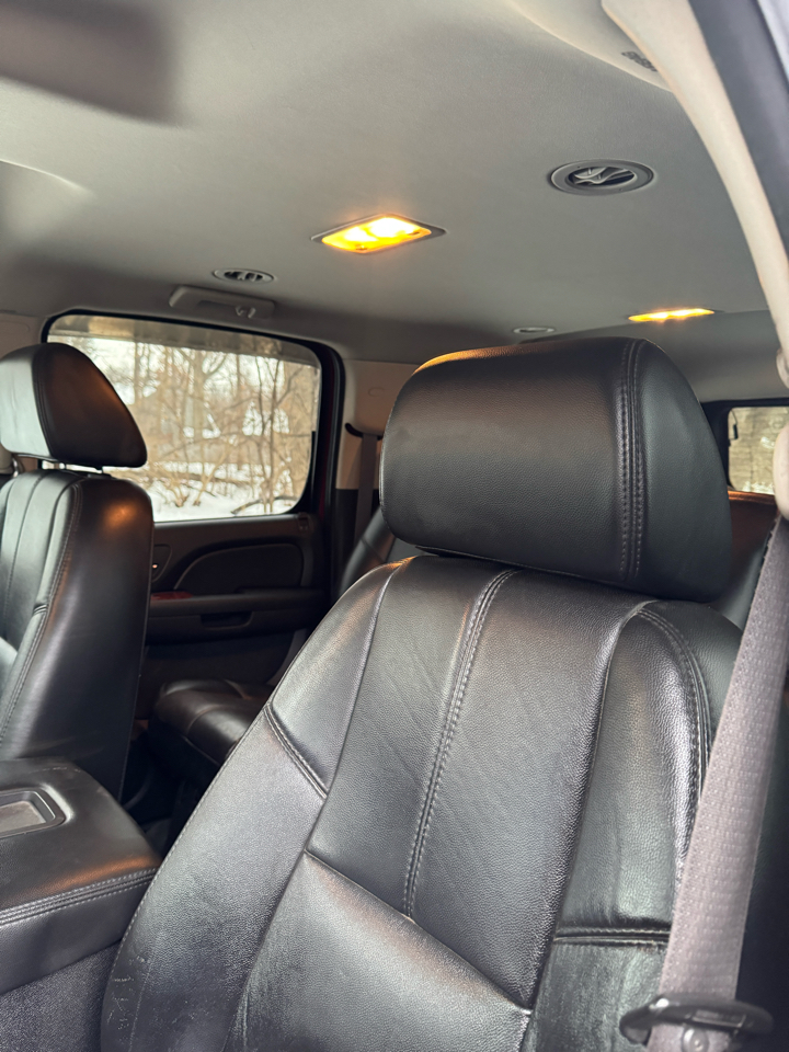 Chevrolet Suburban  2007