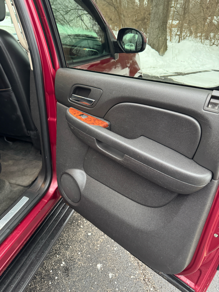 Chevrolet Suburban  2007