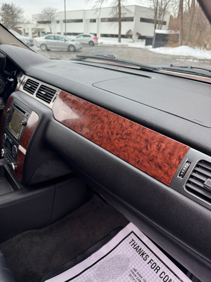 Chevrolet Suburban  2007