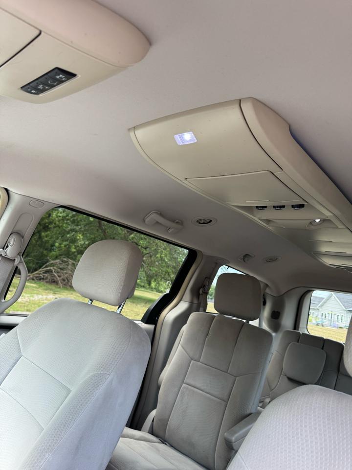 Dodge Grand Caravan  2012