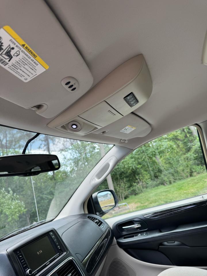Dodge Grand Caravan  2012
