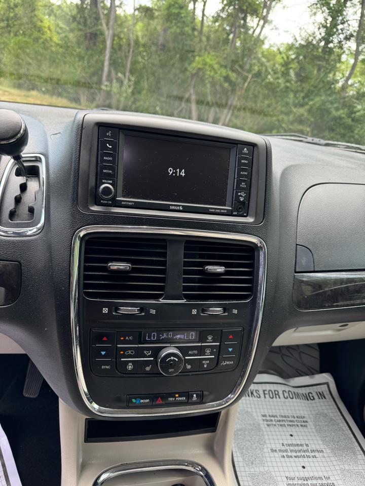 Dodge Grand Caravan  2012