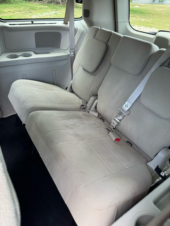 Dodge Grand Caravan  2012