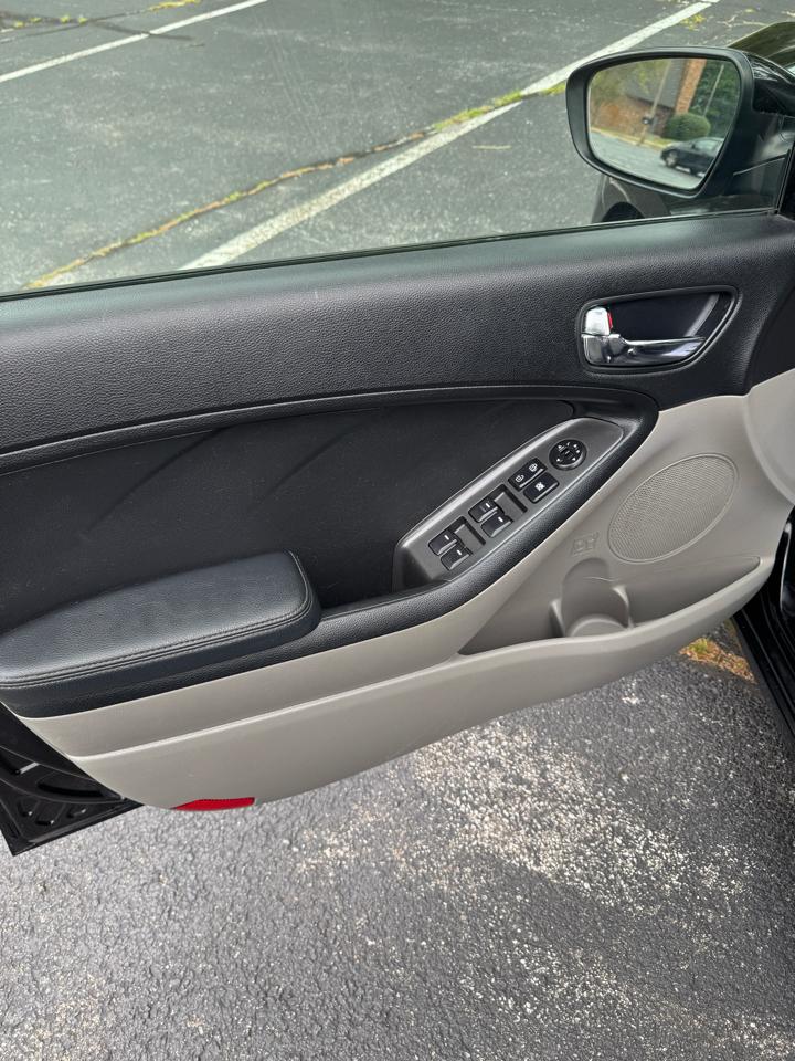Kia Forte  2014