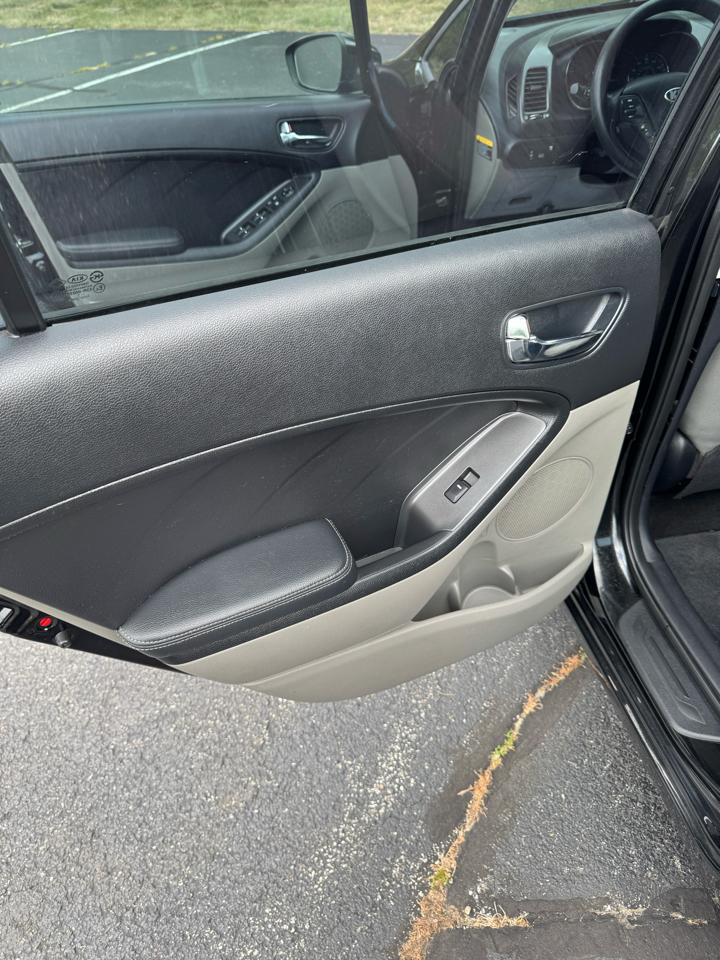 Kia Forte  2014