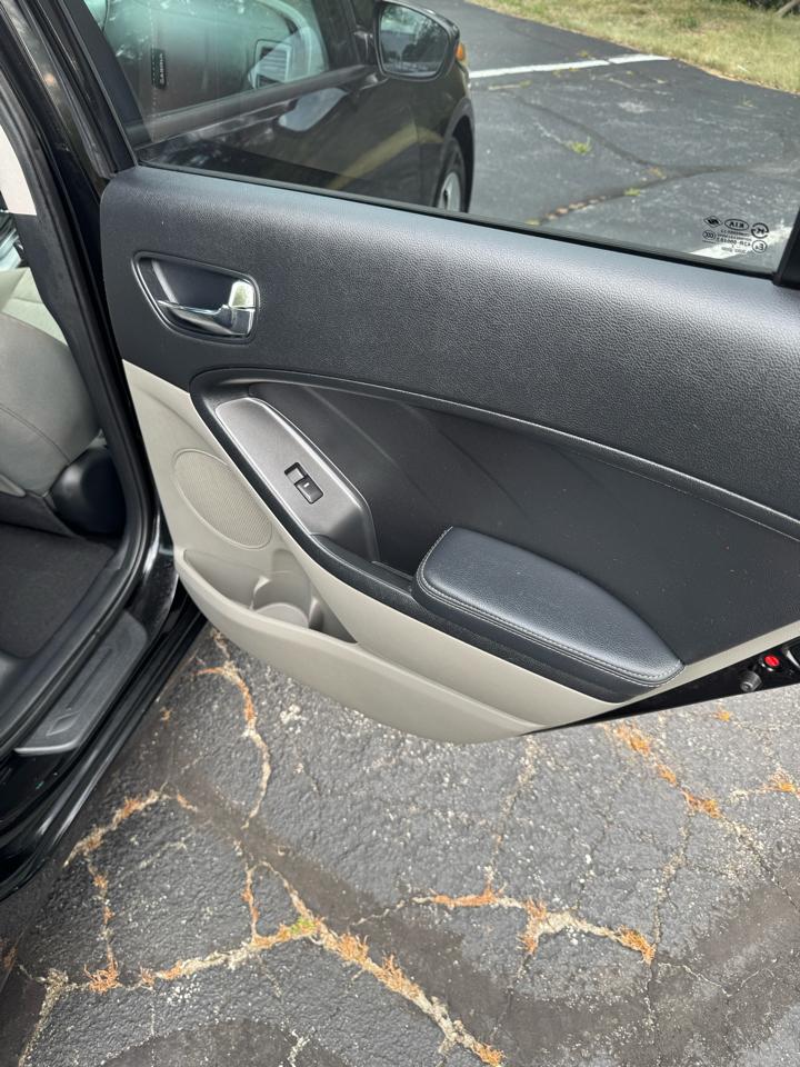 Kia Forte  2014