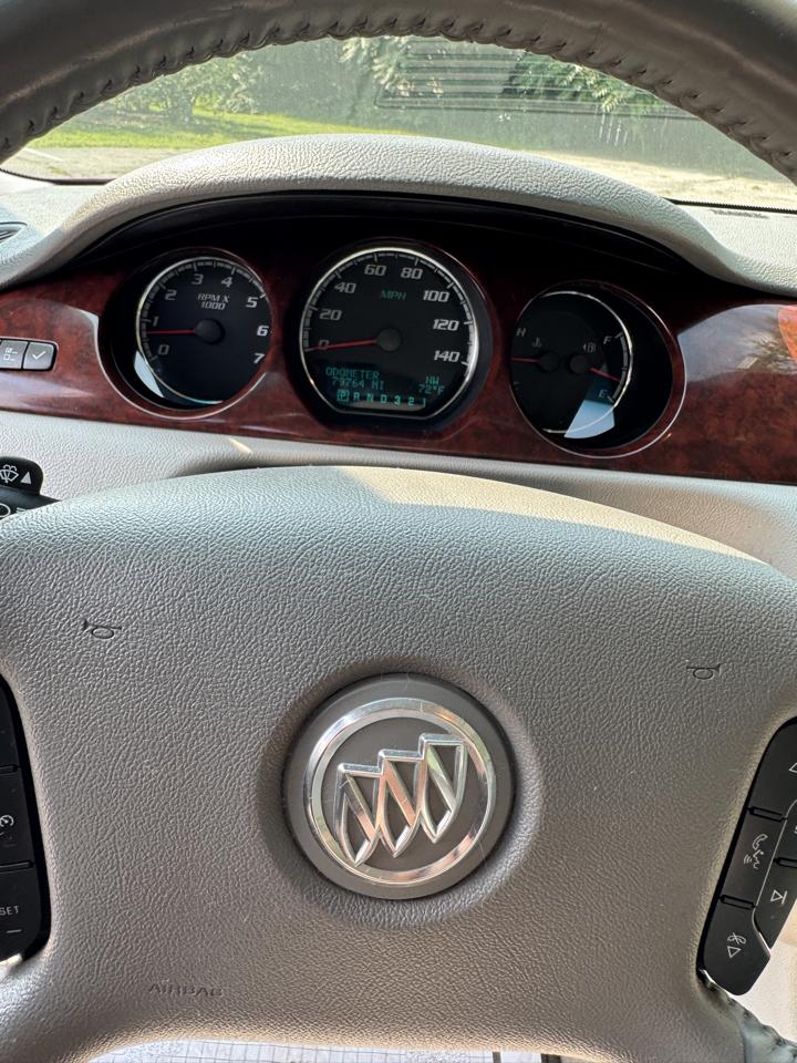 Buick Lucerne  2009