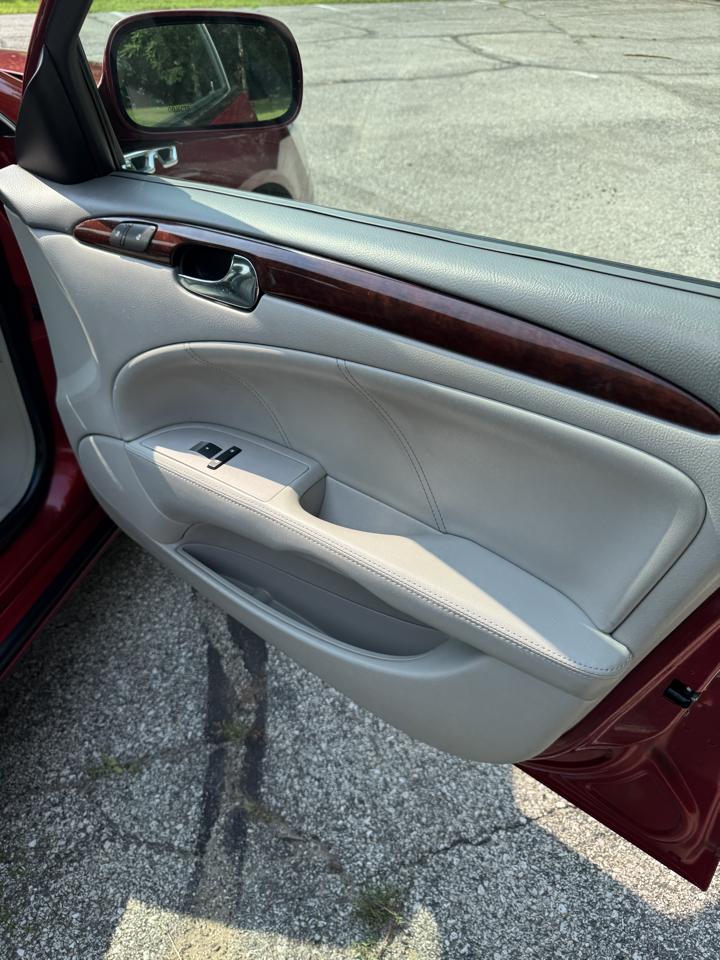 Buick Lucerne  2009