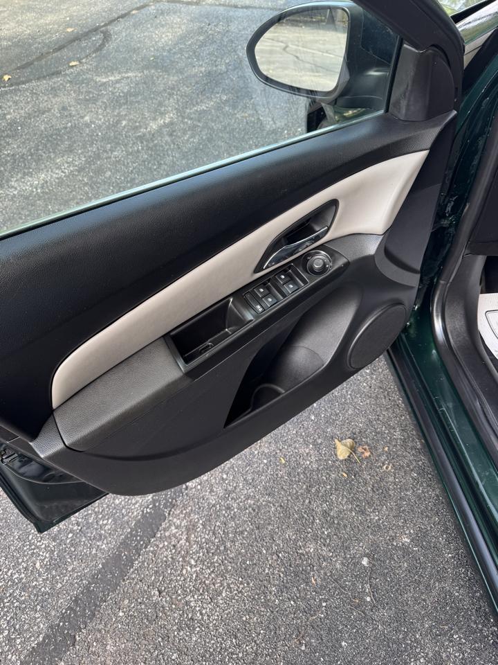 Chevrolet Cruze  2014