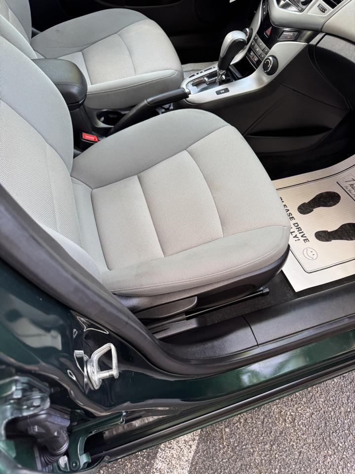 Chevrolet Cruze  2014