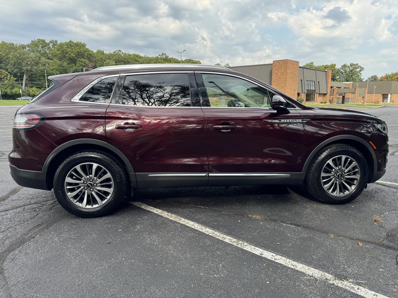 Lincoln Nautilus Select 2019