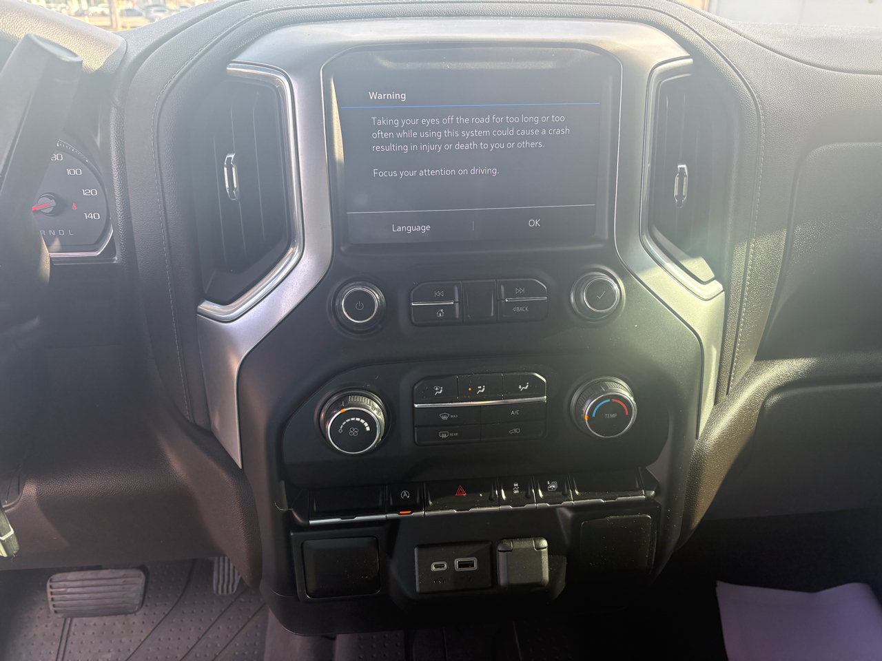 Chevrolet Silverado 1500 4WD Crew Cab 147" LT 2020