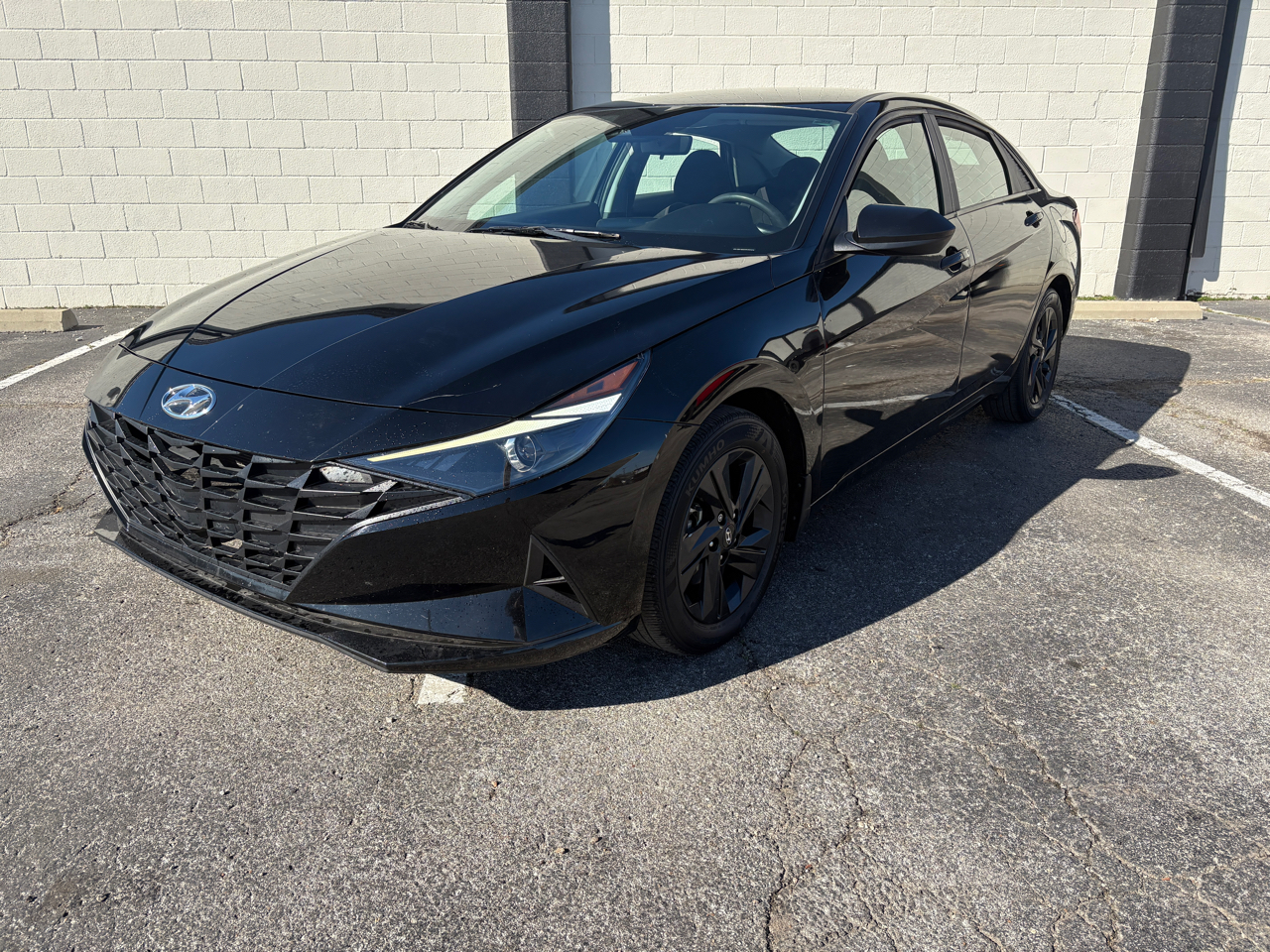 2023 Hyundai Elantra SEL IVT