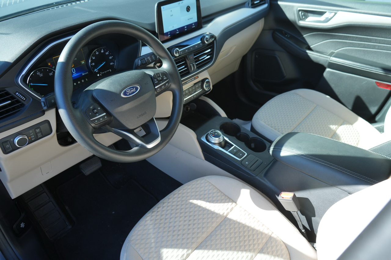 Ford Escape SE Hybrid FWD 2021