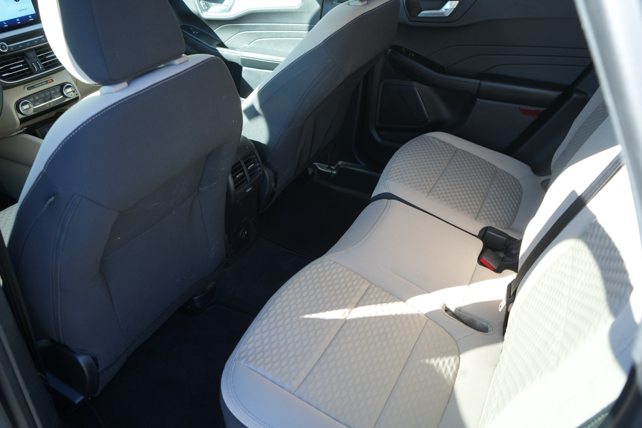 Ford Escape SE Hybrid FWD 2021