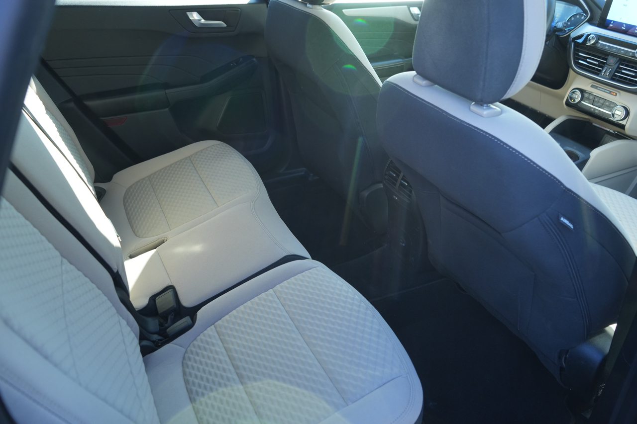 Ford Escape SE Hybrid FWD 2021