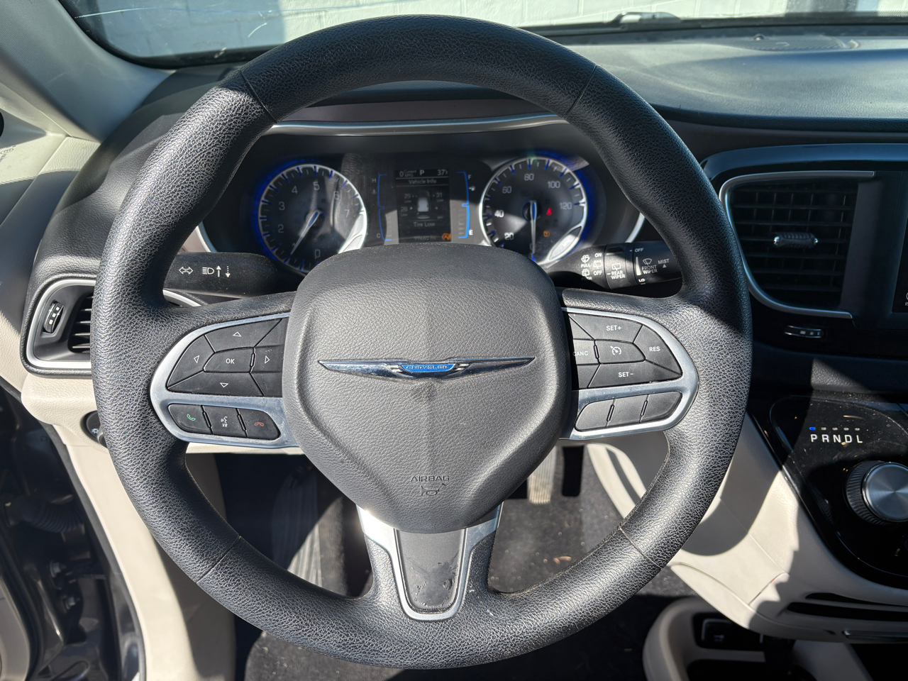 Chrysler Voyager LXI FWD 2021