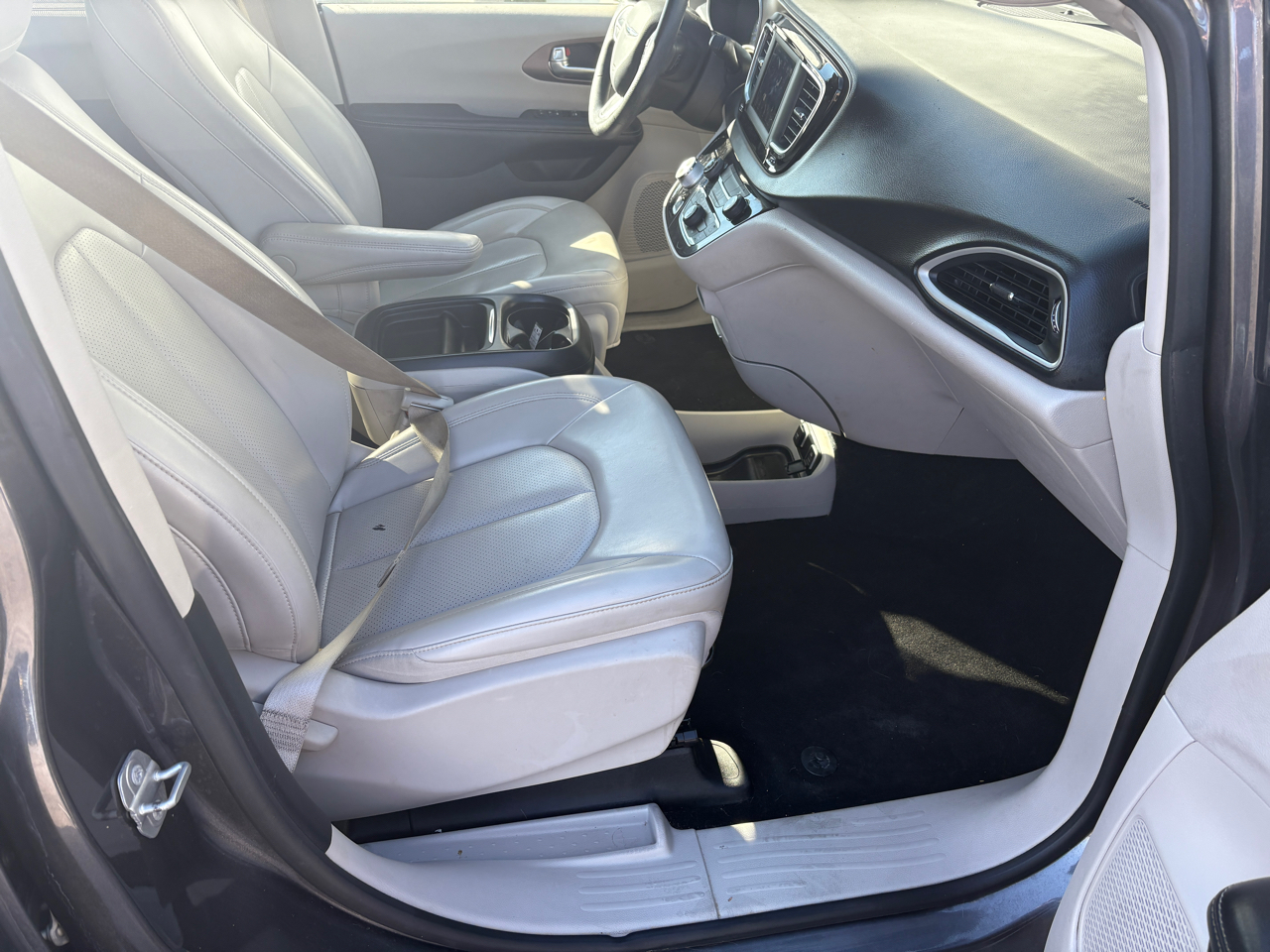 Chrysler Voyager LXI FWD 2021