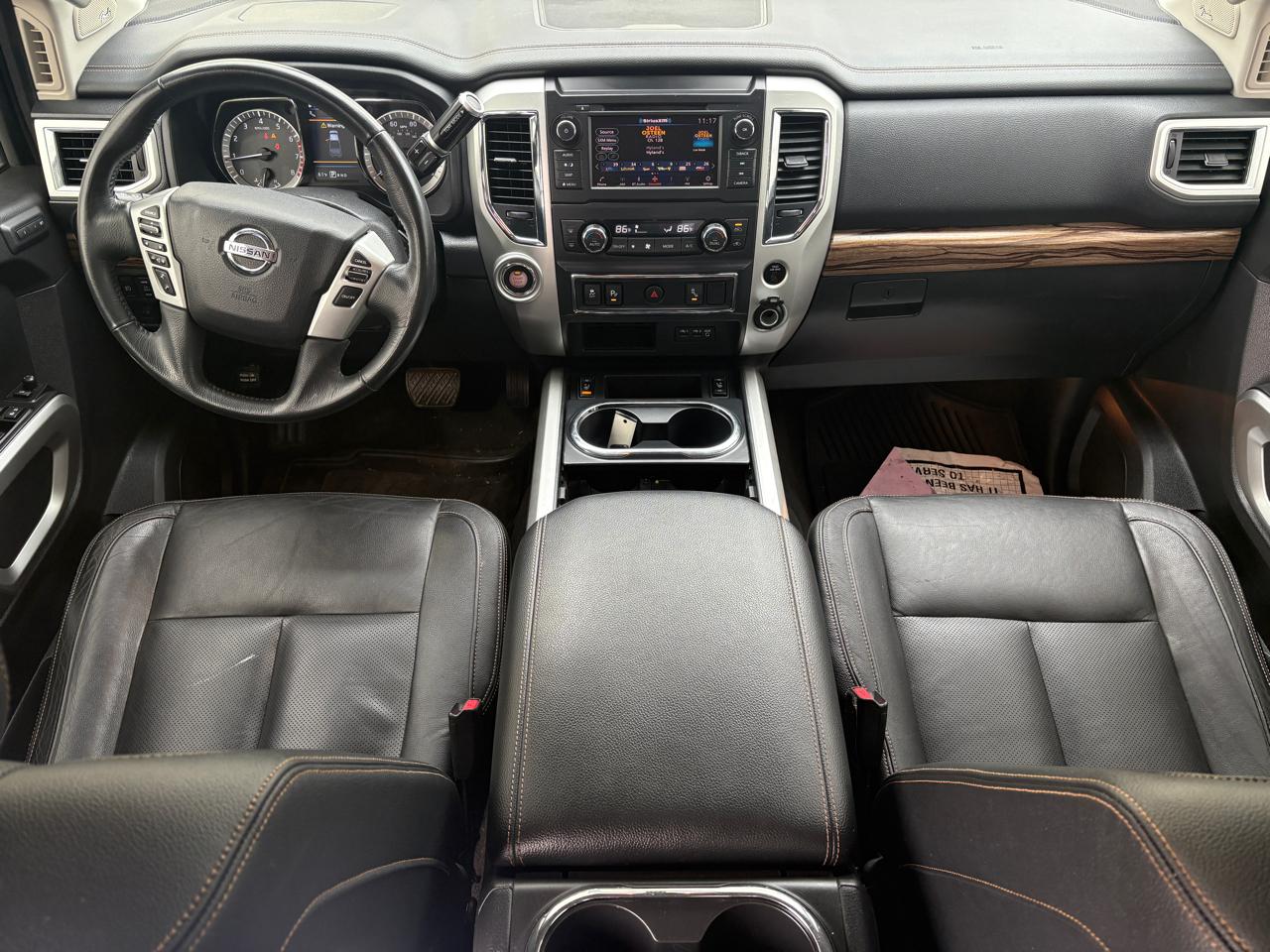 Nissan Titan 4x2 Crew Cab SL 2019