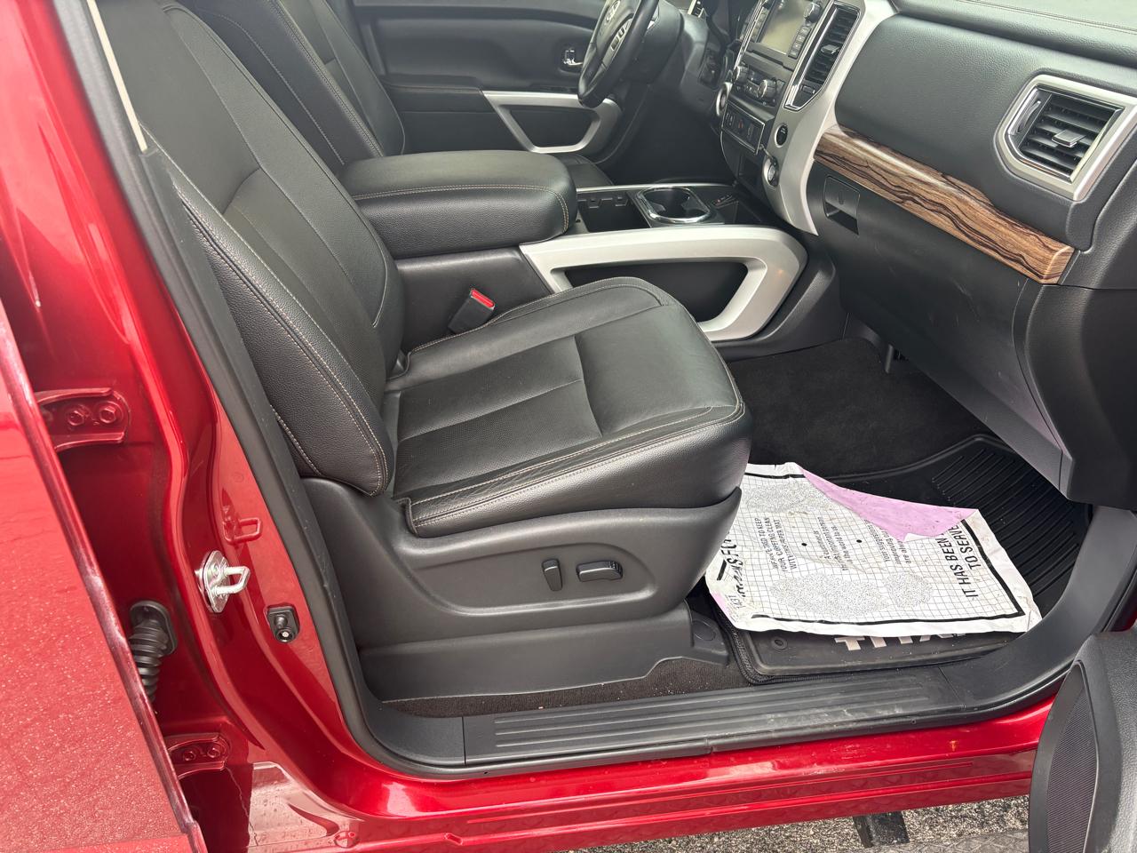 Nissan Titan 4x2 Crew Cab SL 2019