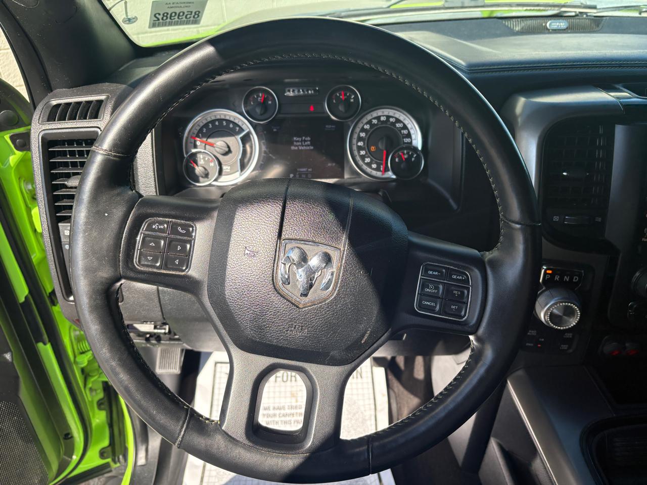 RAM 1500 Sport 4x4 Crew Cab 5'7" Box 2017