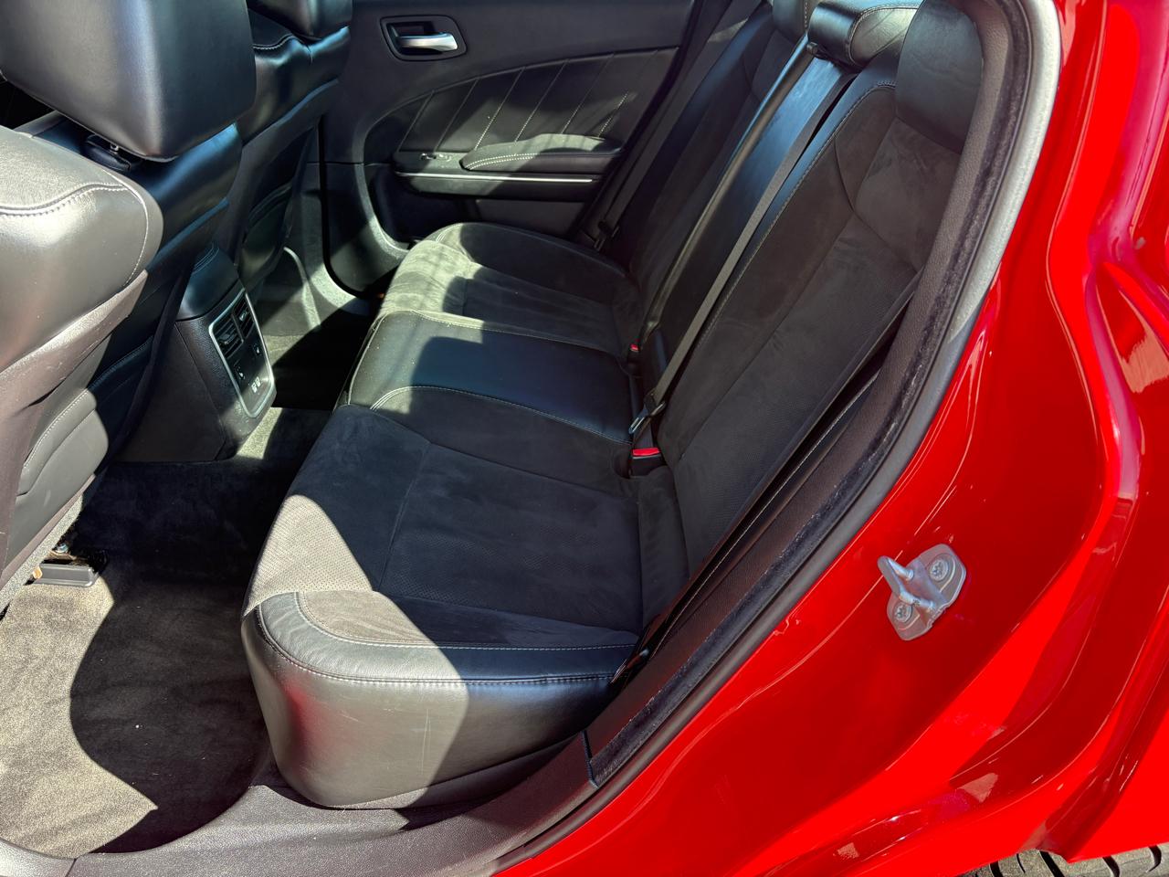 Dodge Charger 4dr Sdn Road/Track RWD 2016