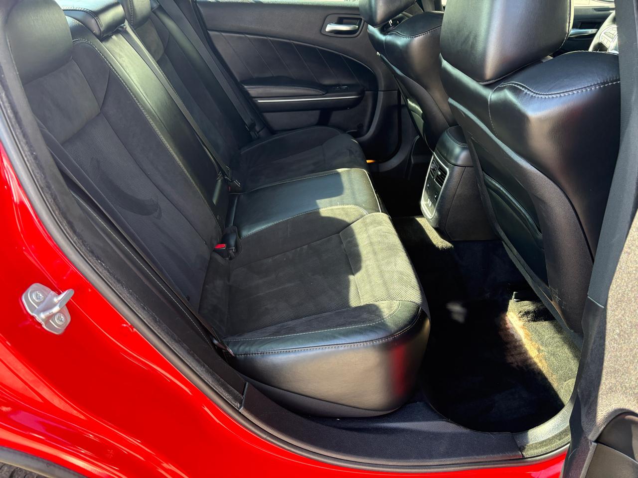 Dodge Charger 4dr Sdn Road/Track RWD 2016