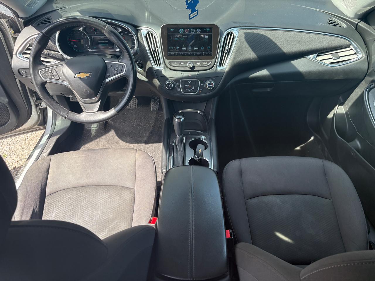 Chevrolet Malibu 4dr Sdn LT w/1LT 2017