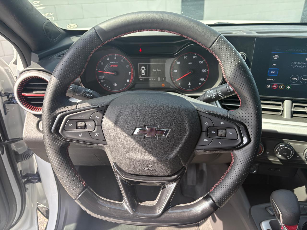 Chevrolet Trax FWD 4dr 1RS 2025