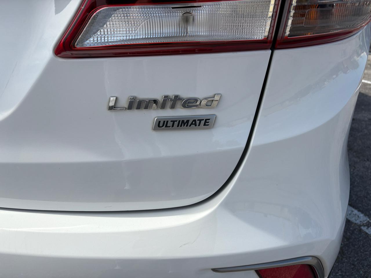 Hyundai Santa Fe Limited Ultimate 3.3L Auto 2018