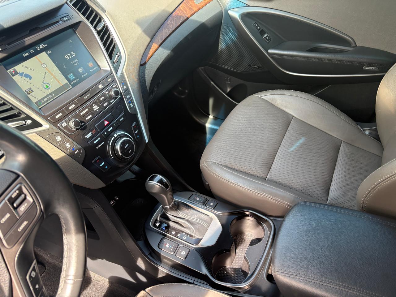 Hyundai Santa Fe Limited Ultimate 3.3L Auto 2018