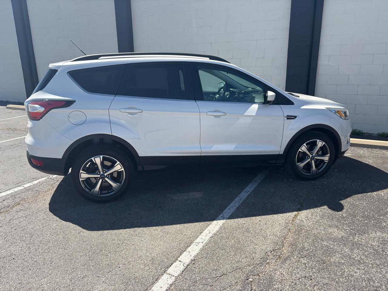 Ford Escape SE FWD 2017