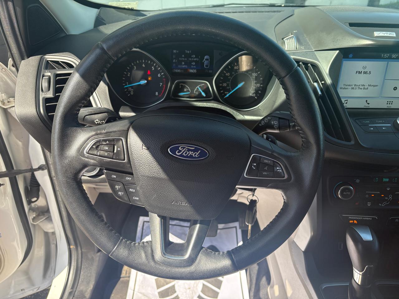 Ford Escape SE FWD 2017