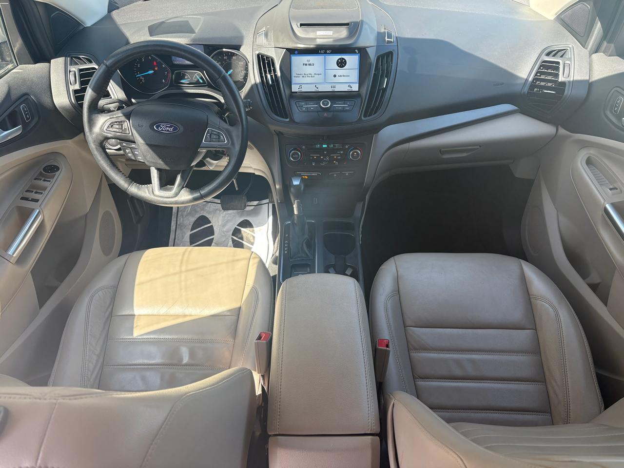 Ford Escape SE FWD 2017