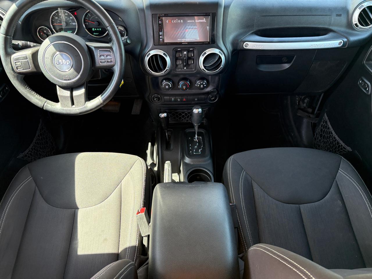 Jeep Wrangler Unlimited 4WD 4dr Sahara 2016