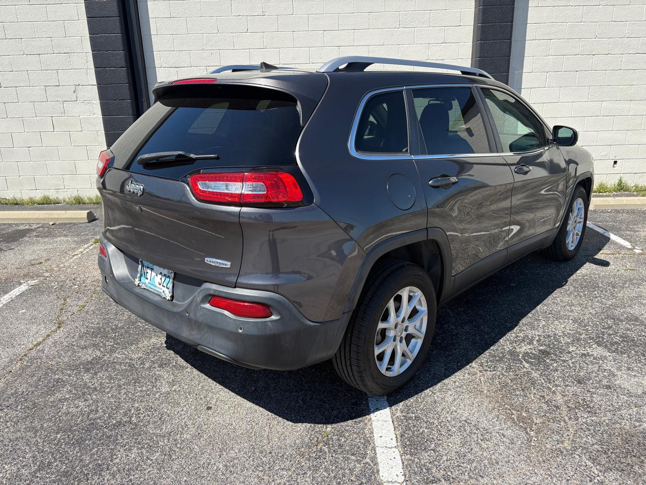 Jeep Cherokee FWD 4dr Latitude 2016