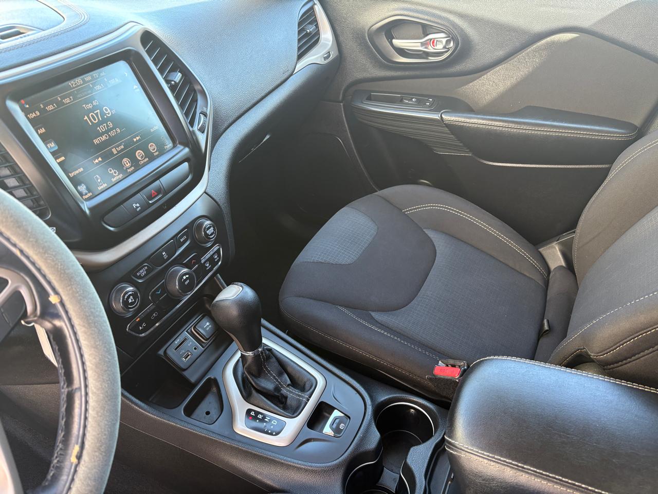 Jeep Cherokee FWD 4dr Latitude 2016