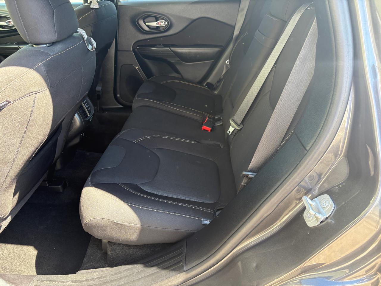 Jeep Cherokee FWD 4dr Latitude 2016