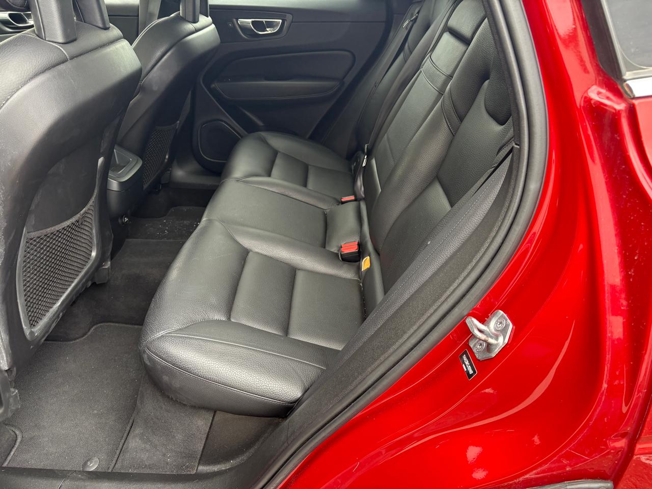 Volvo XC60 T6 AWD Momentum 2018