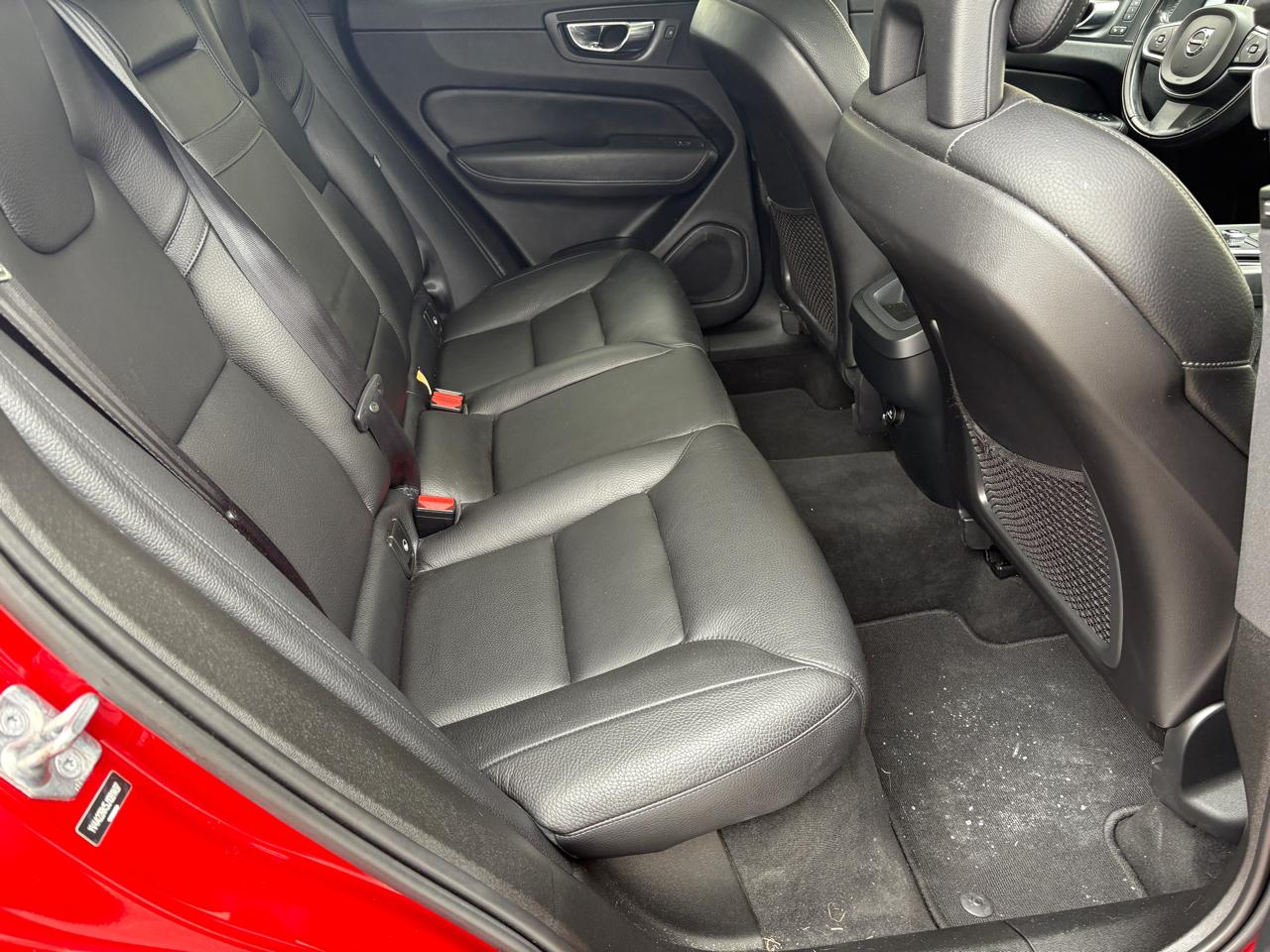 Volvo XC60 T6 AWD Momentum 2018