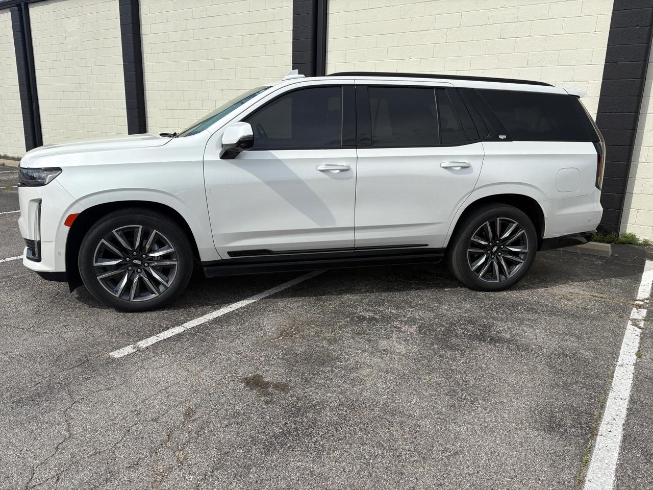 Cadillac Escalade 4WD 4dr Sport 2022