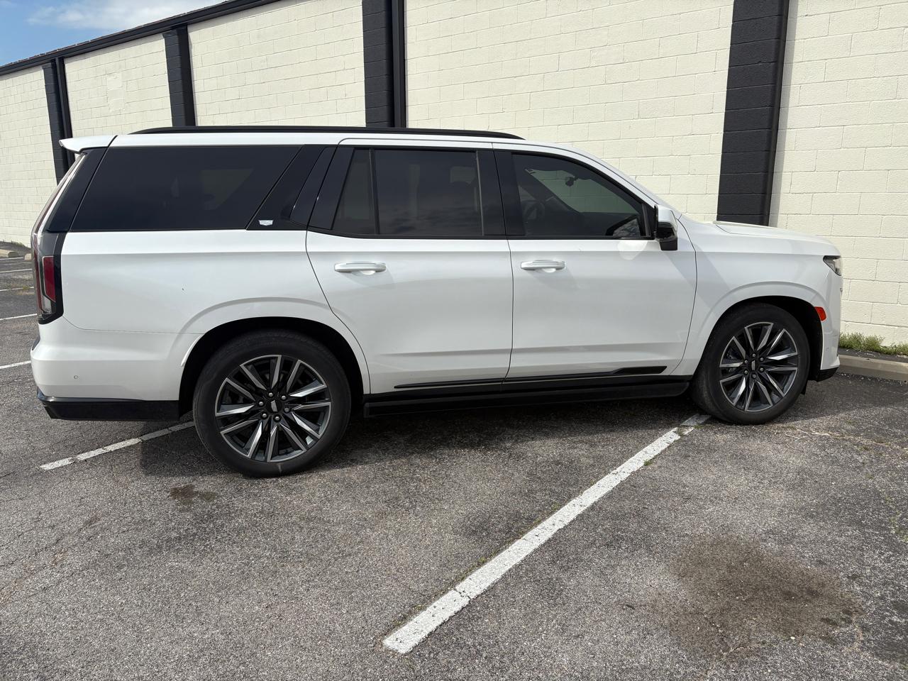 Cadillac Escalade 4WD 4dr Sport 2022