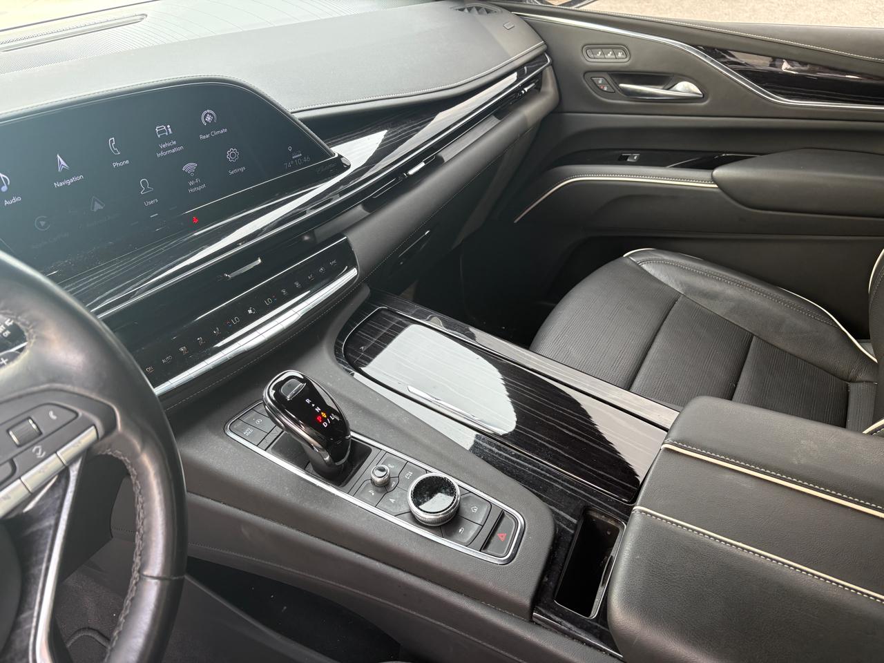 Cadillac Escalade 4WD 4dr Sport 2022