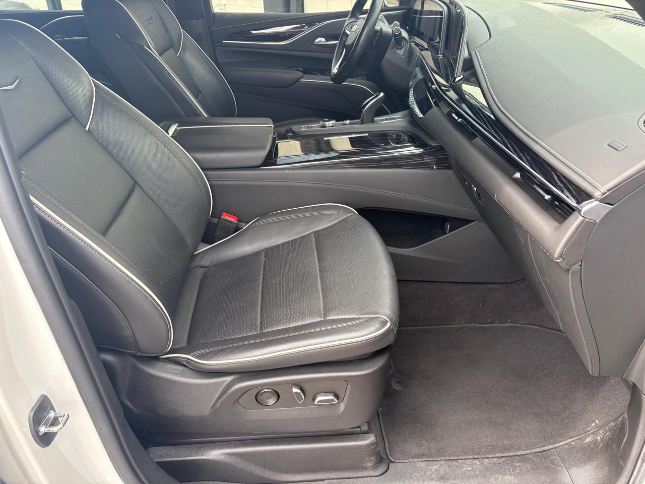 Cadillac Escalade 4WD 4dr Sport 2022