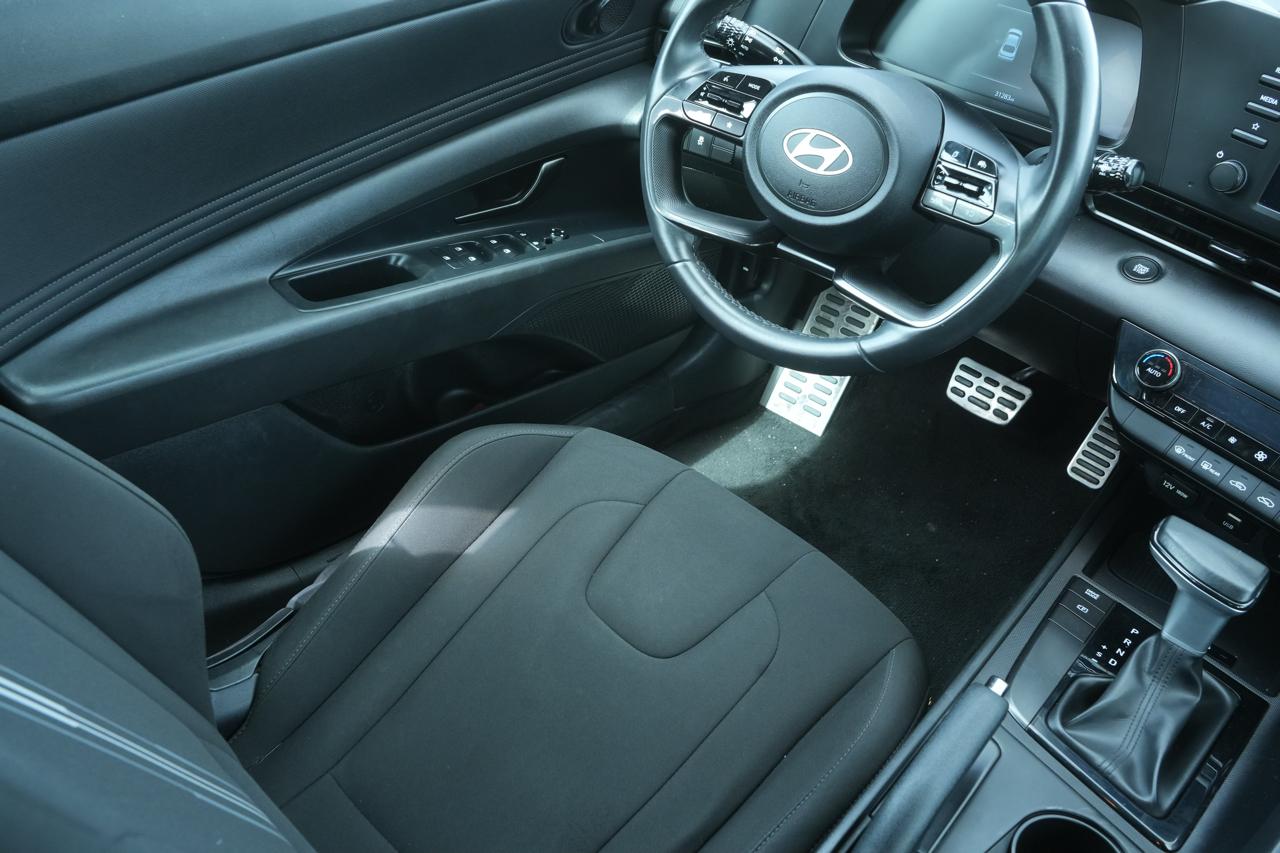 Hyundai Elantra SEL Sport IVT 2025