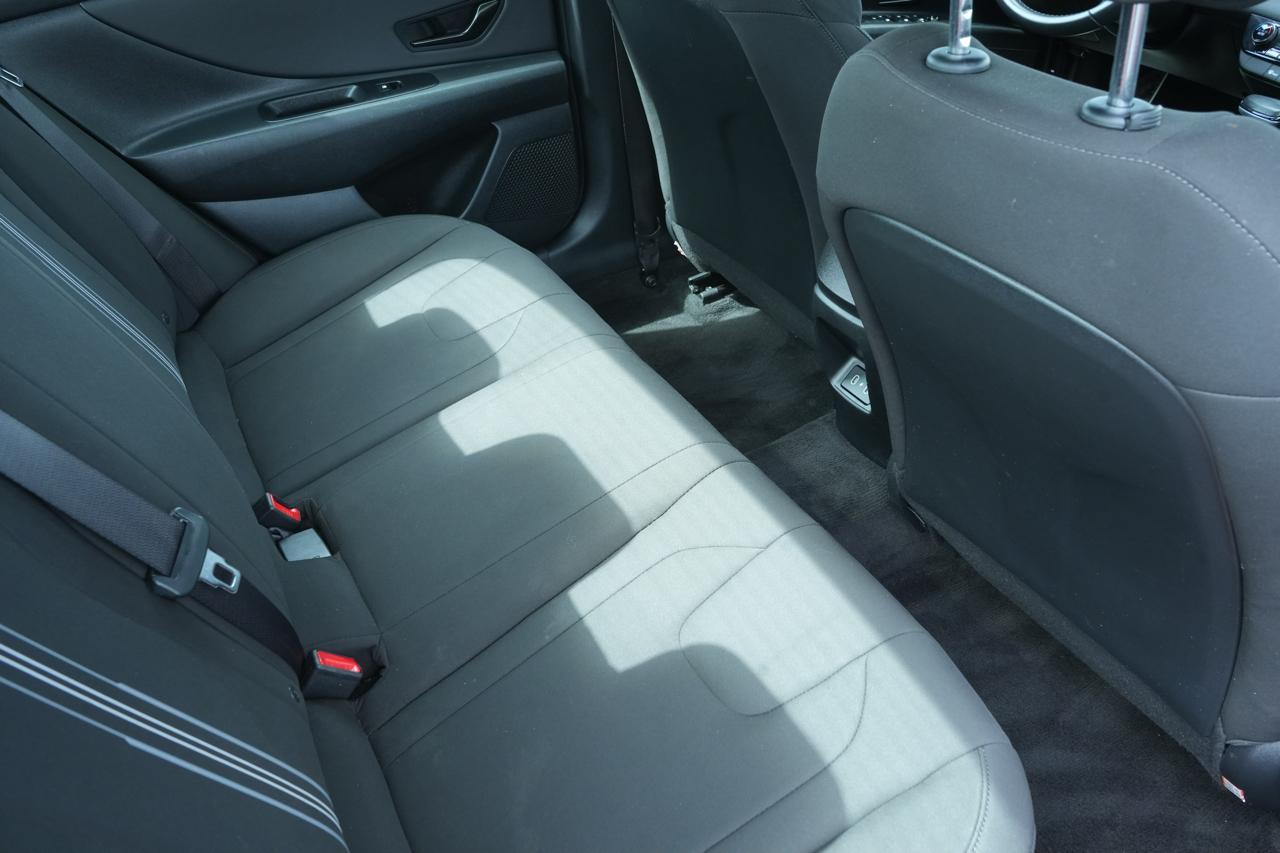 Hyundai Elantra SEL Sport IVT 2025