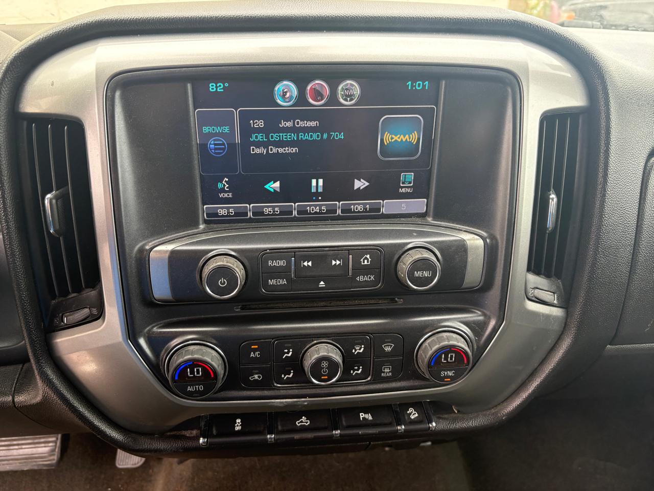 Chevrolet Silverado 1500 4WD Double Cab 143.5" LT w/2LT 2015