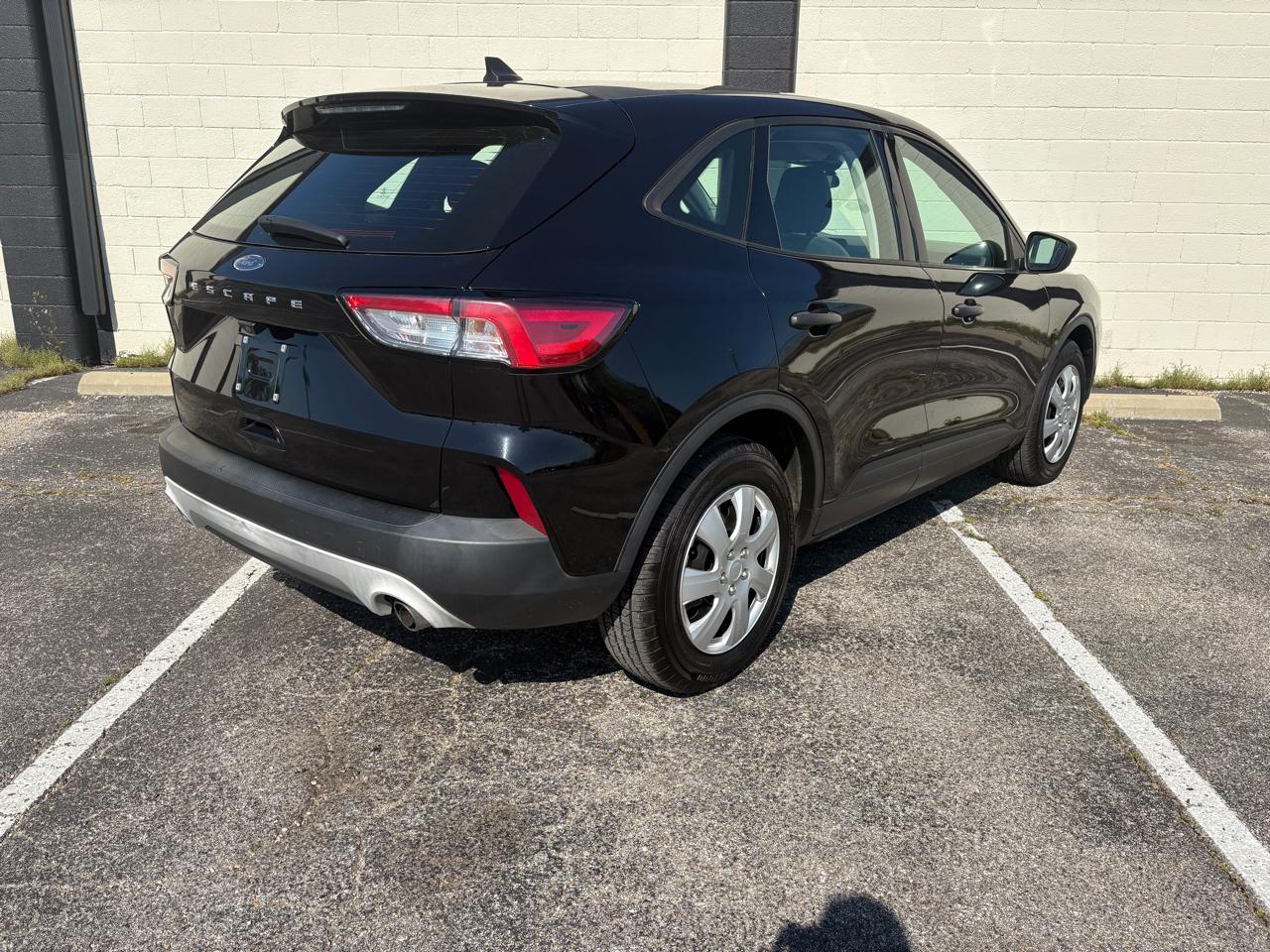 Ford Escape S FWD 2021