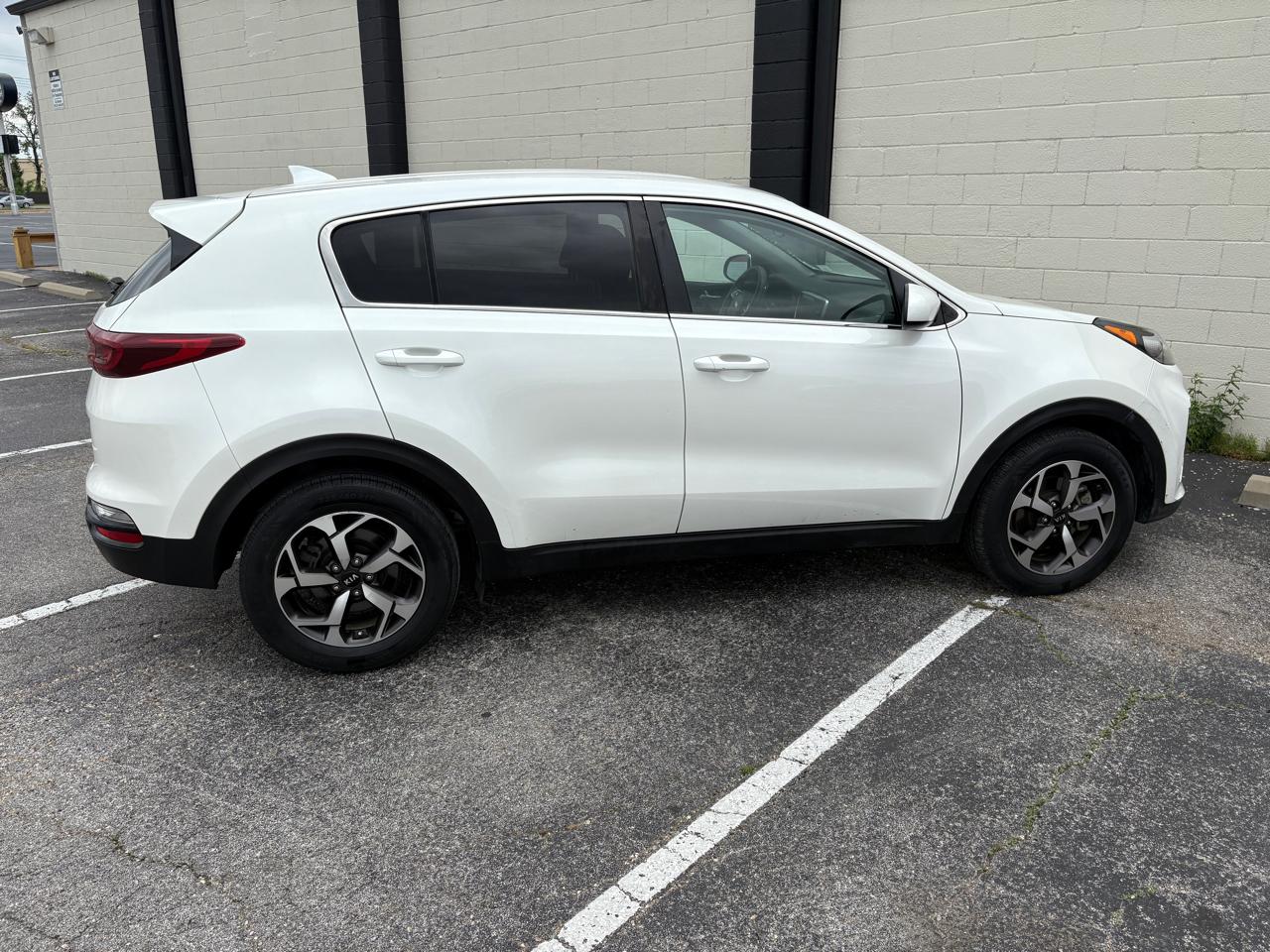 Kia Sportage LX FWD 2022